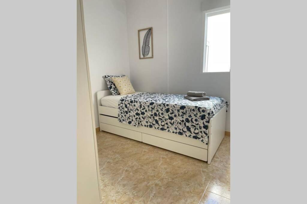Uim Mediterraneo Poeta 2 Wifi * Sagunto